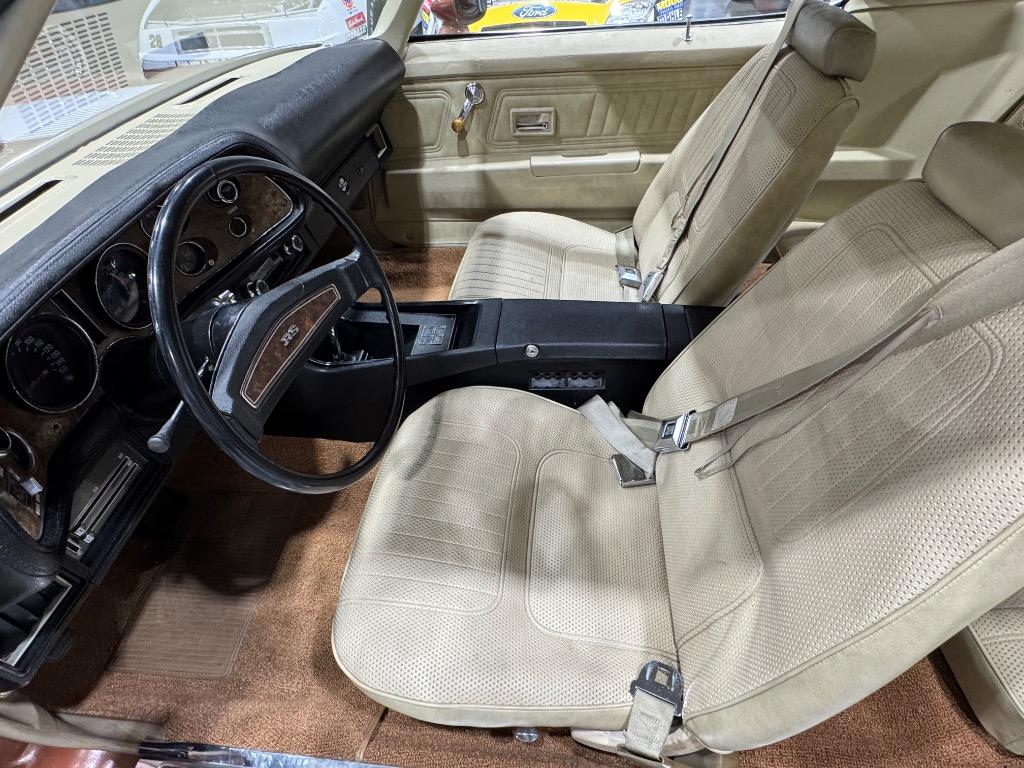 1970 Ford Thunderbird Deluxe photo