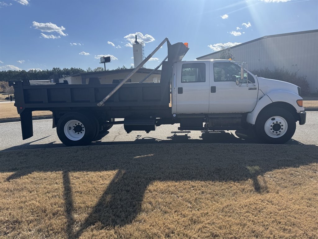2012 Ford F750 - $57,900