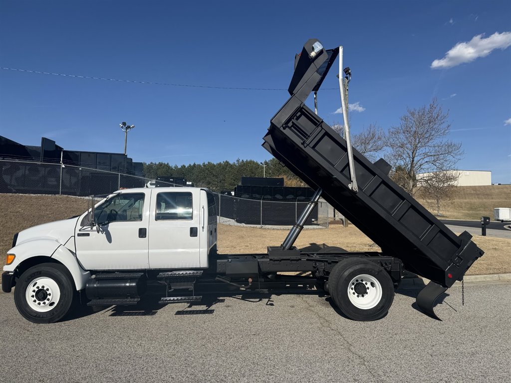 2012 Ford F750 - $57,900