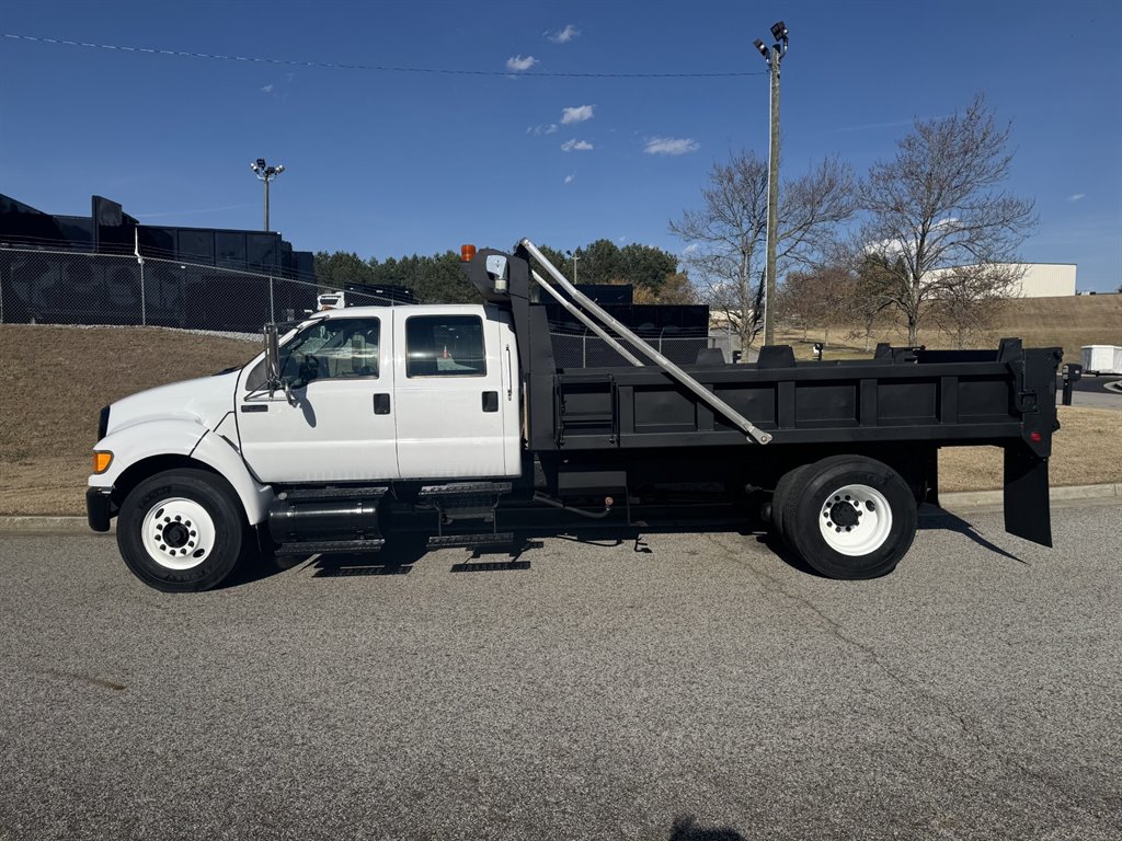 2012 Ford F750 - $57,900