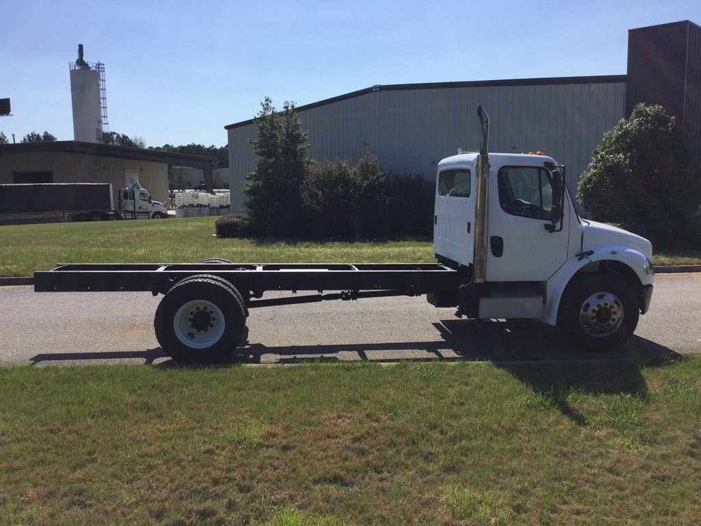 2013 Freightliner M2 - $52,900