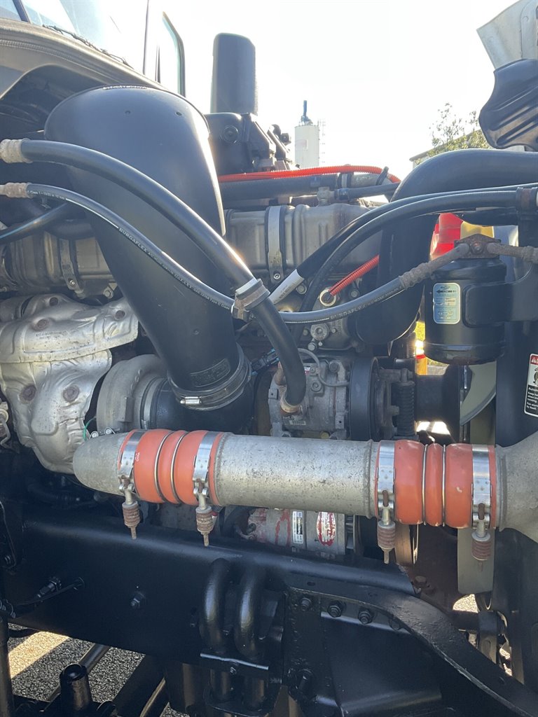2017 Freightliner Cascadia - $78,900