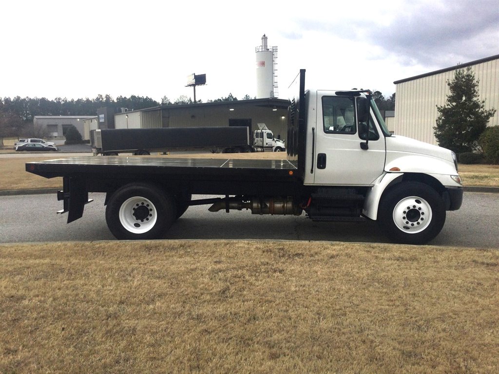 2019 International 4300 - $66,900