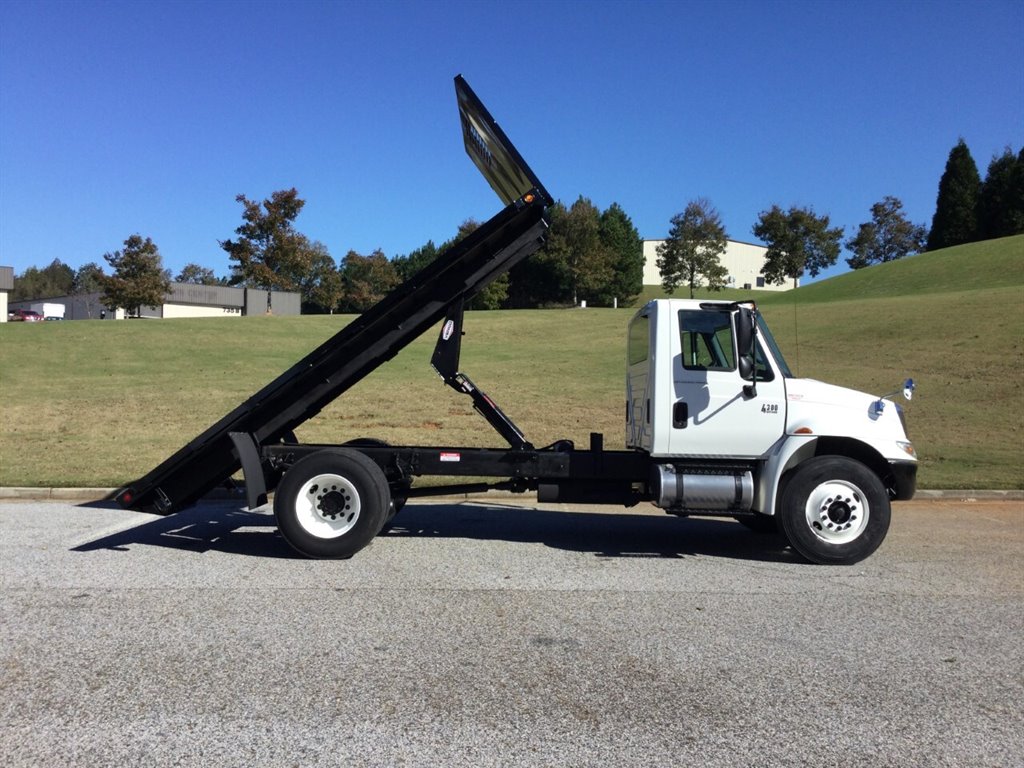 2019 International 4300 - $74,900