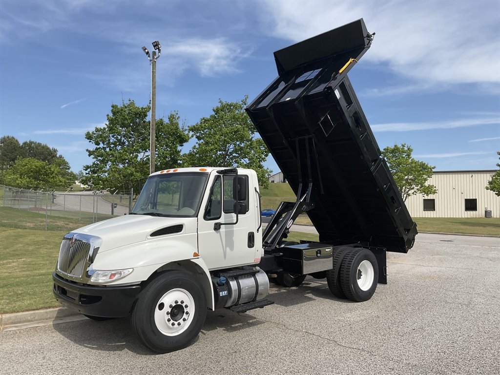 2019 International 4300 - $79,900
