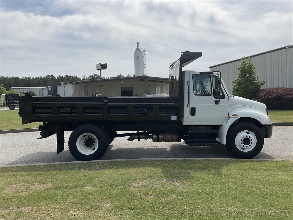 2019 International 4300 - $79,900