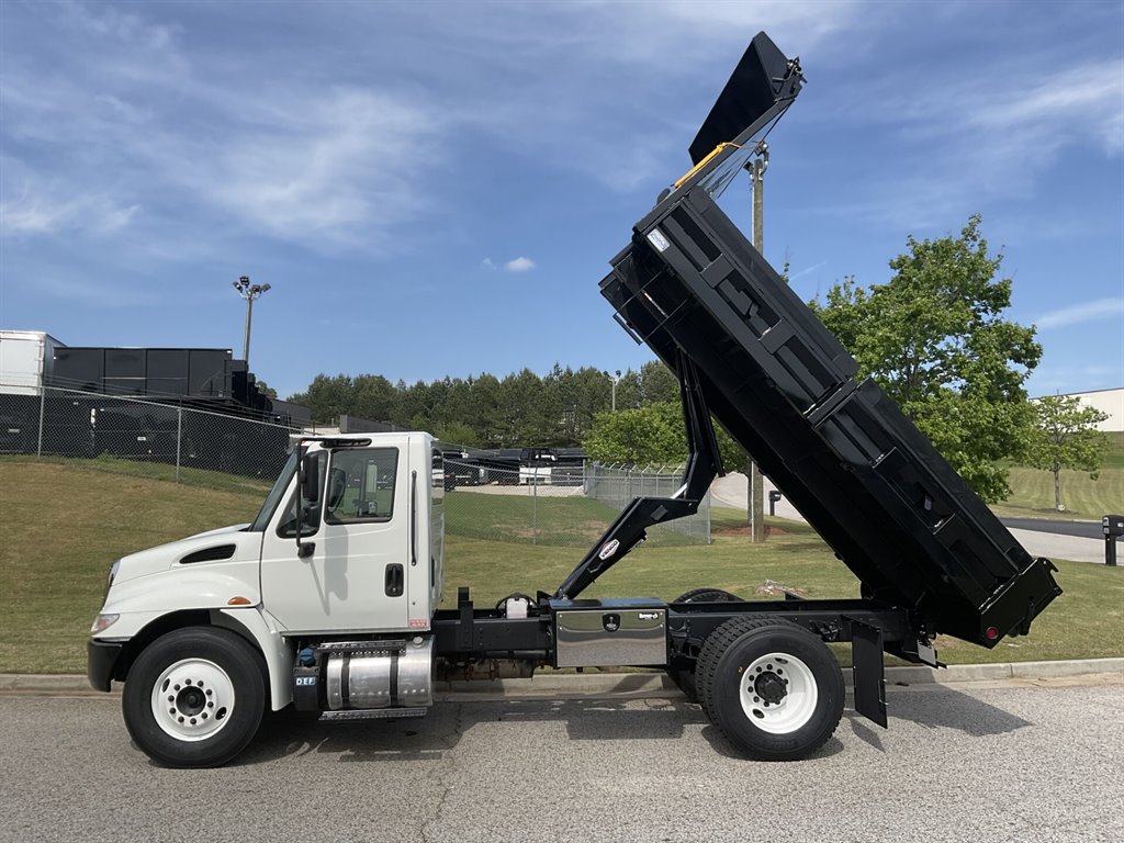2019 International 4300 - $79,900