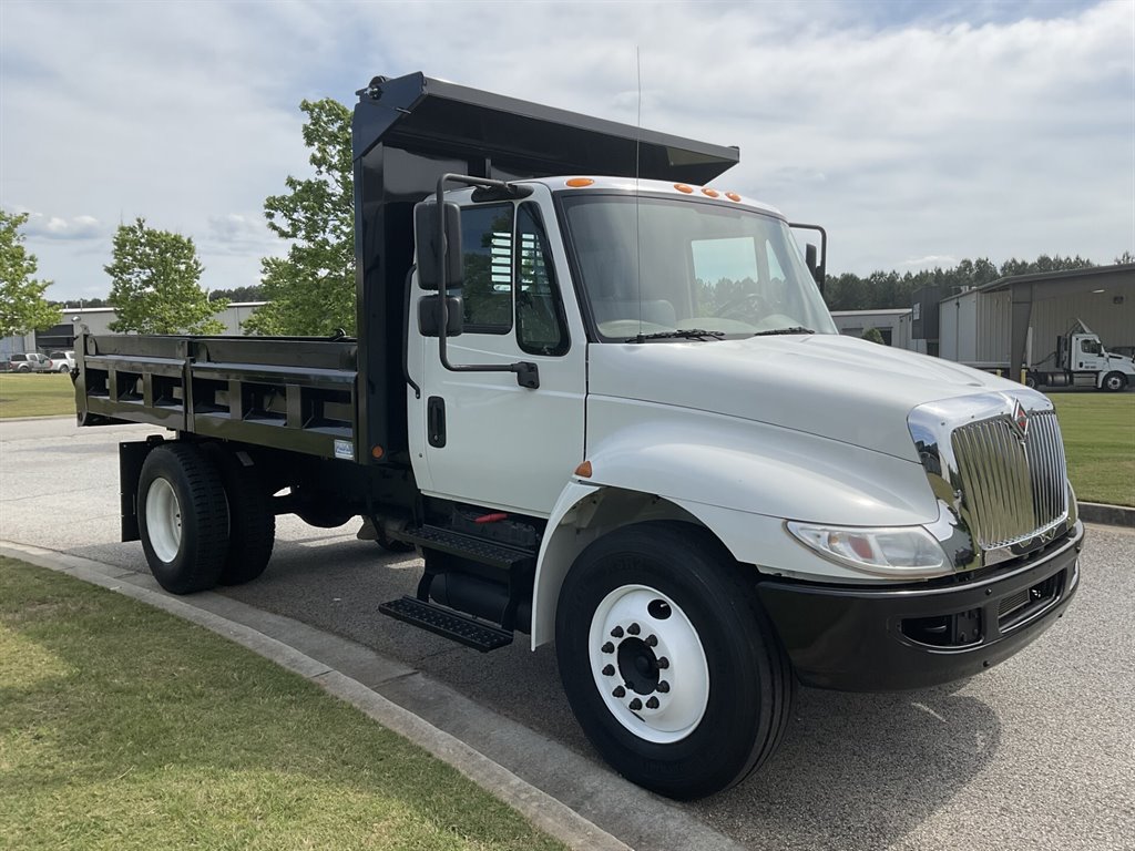2019 International 4300 - $79,900