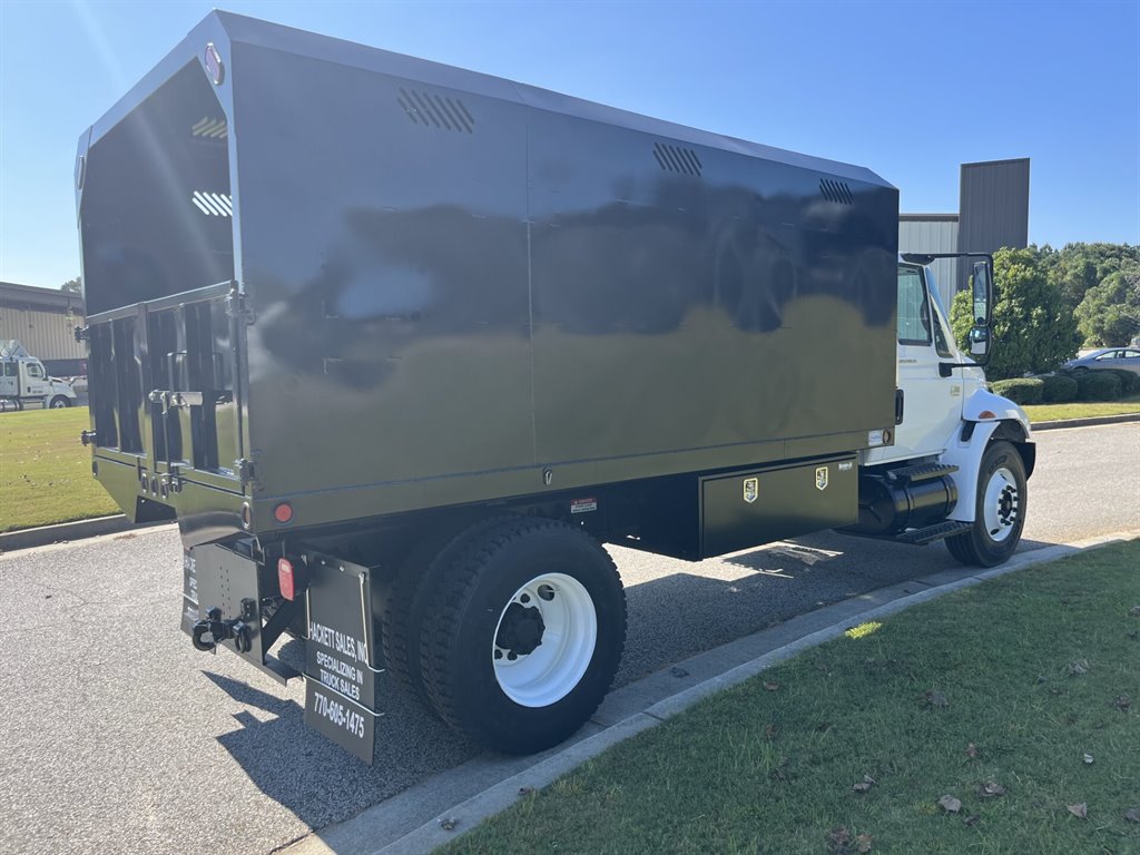 2019 International 4300 - $82,900