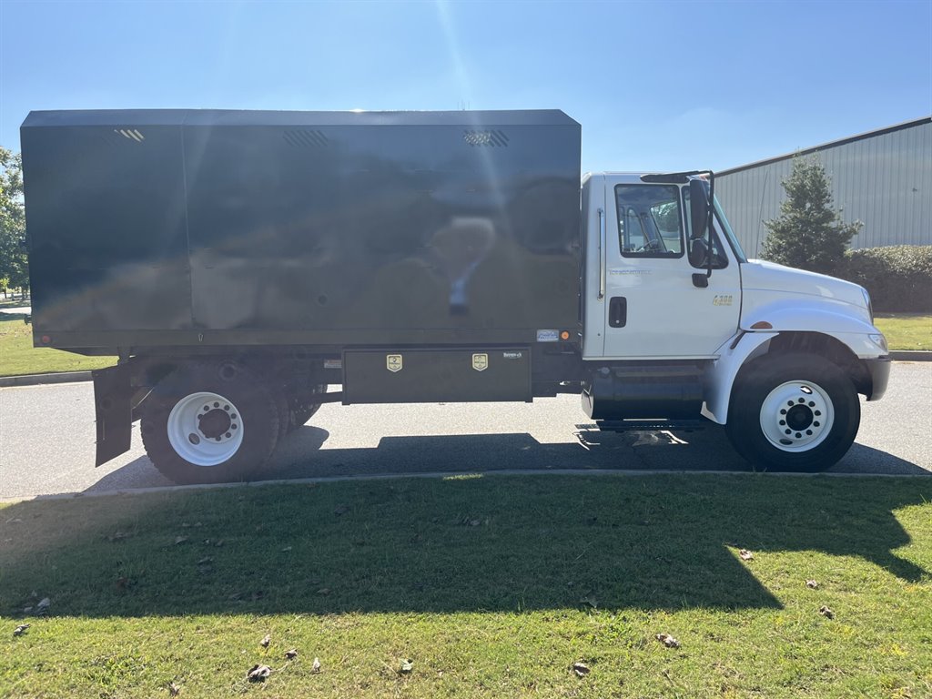 2019 International 4300 - $82,900