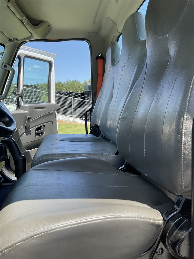 2019 International 4300 - $82,900