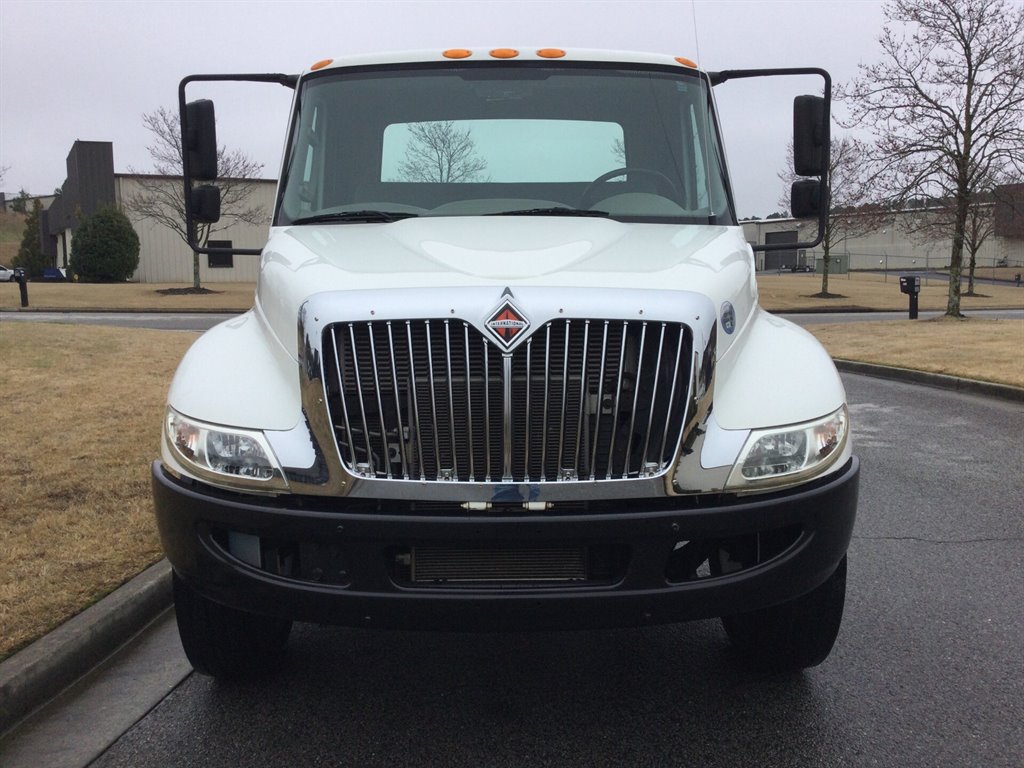 2019 International 4300 - $79,900