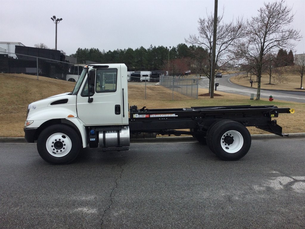 2019 International 4300 - $79,900