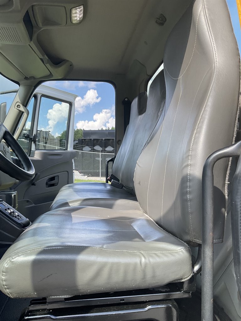 2019 International 4300 - $59,900