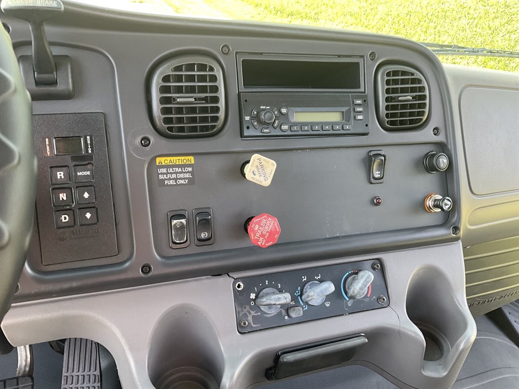 2010 Freightliner M2 - $52,900