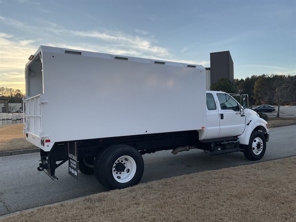 2012 Ford F750 - $65,900