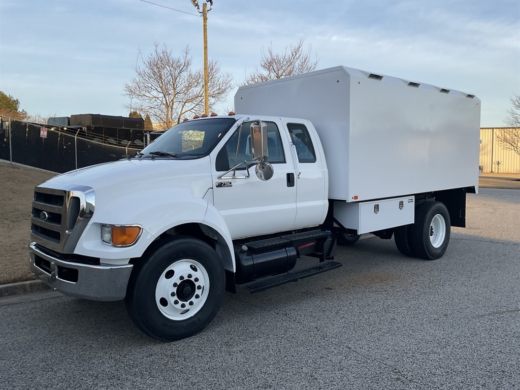 2012 Ford F750 - $65,900