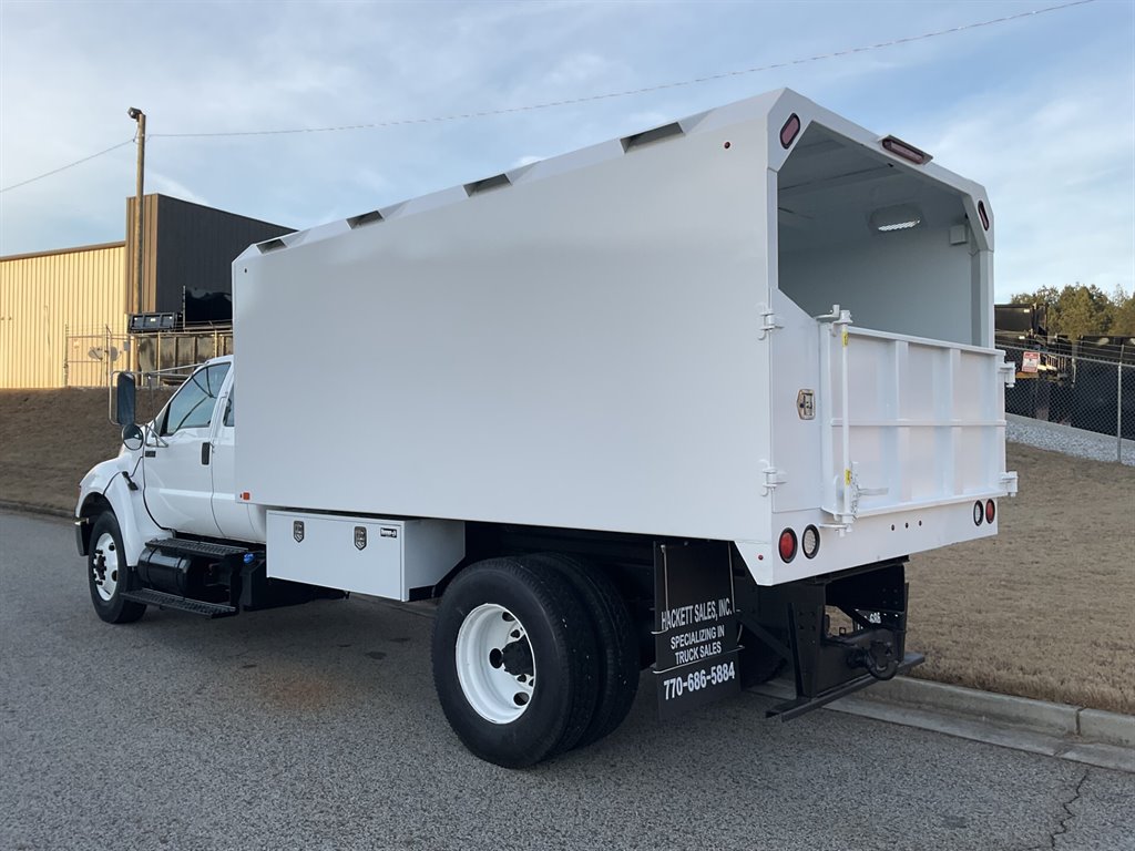 2012 Ford F750 - $65,900
