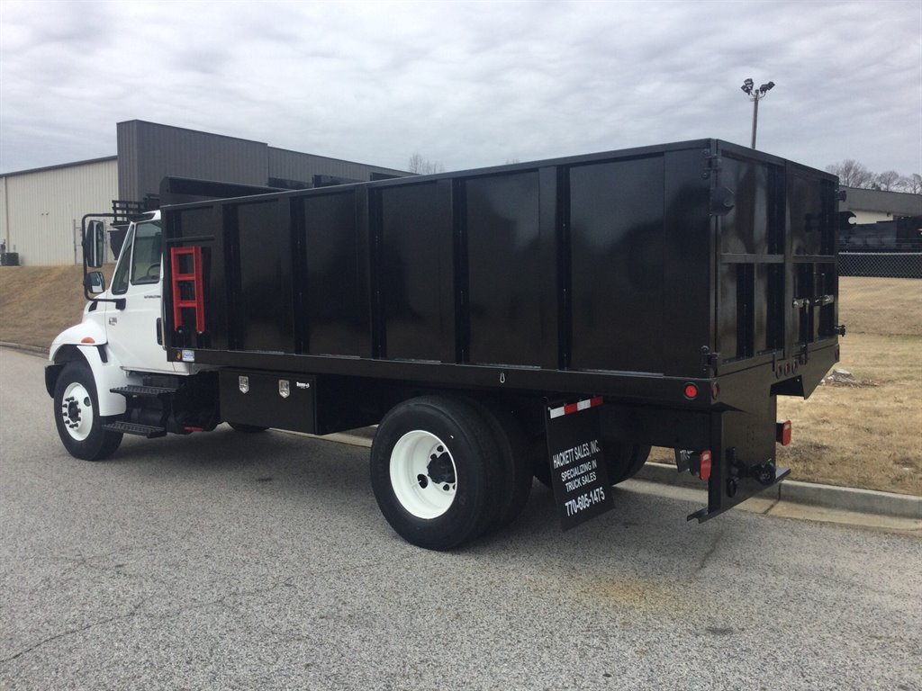 2016 International 4300 - $71,900