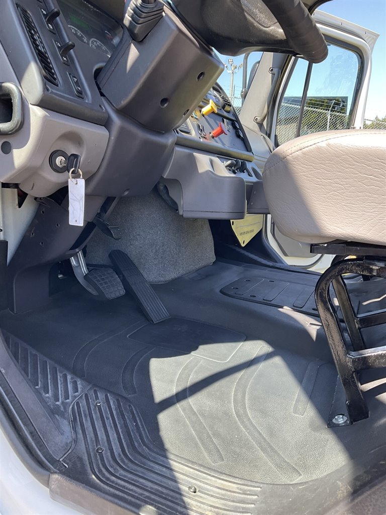 2016 Freightliner M2 - $74,900
