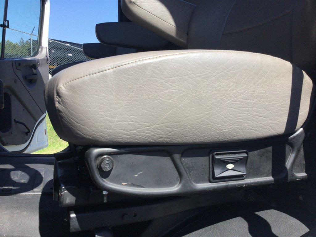 2016 Freightliner M2 - $66,900