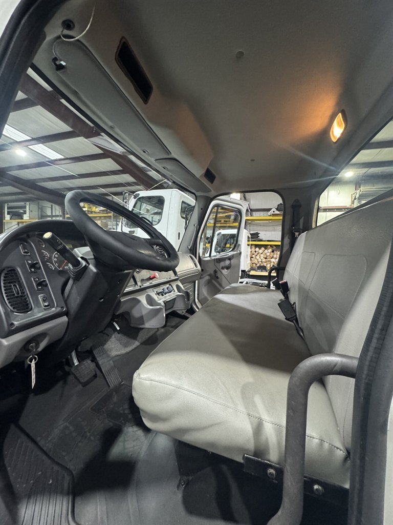 2013 Freightliner M2 - $72,900