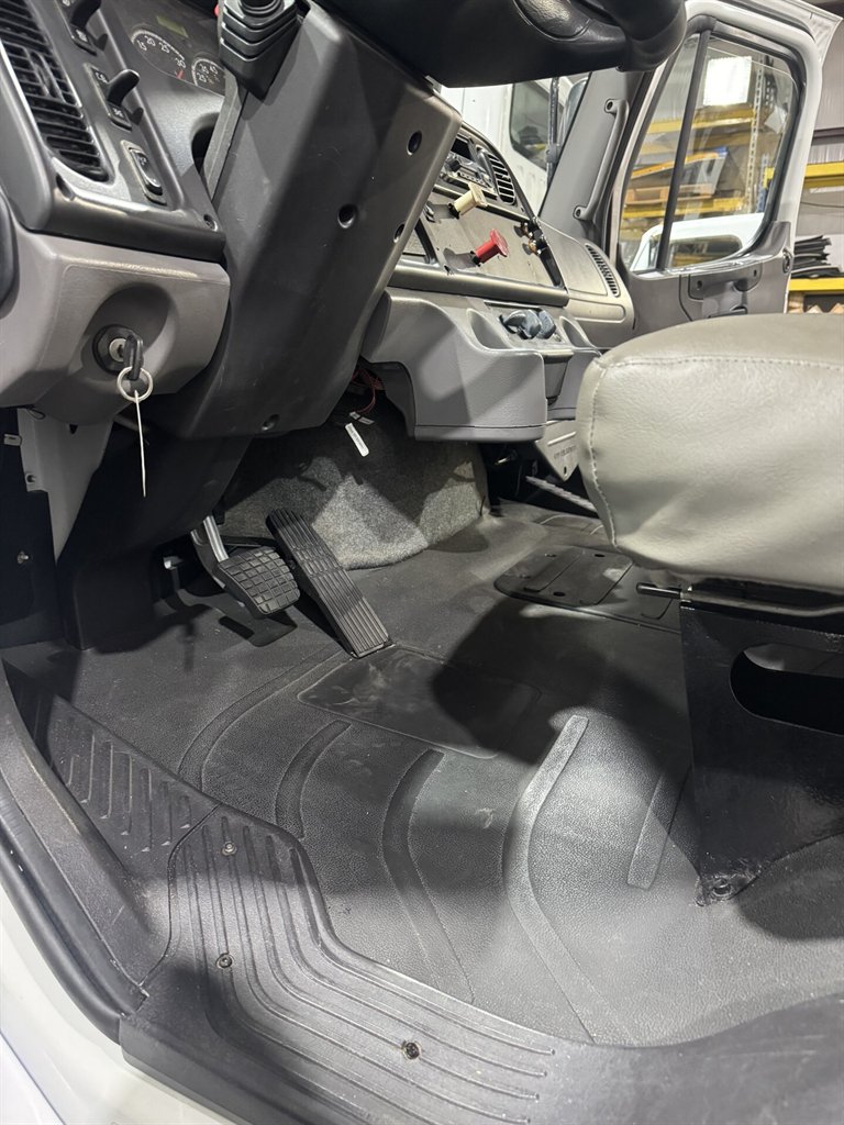 2013 Freightliner M2 - $75,900