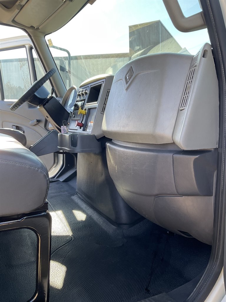 2016 International 4300 - $53,900