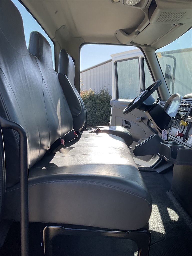 2016 International 4300 - $53,900