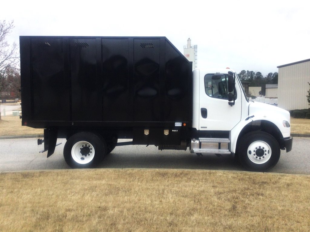 2017 Freightliner M2 - $76,900