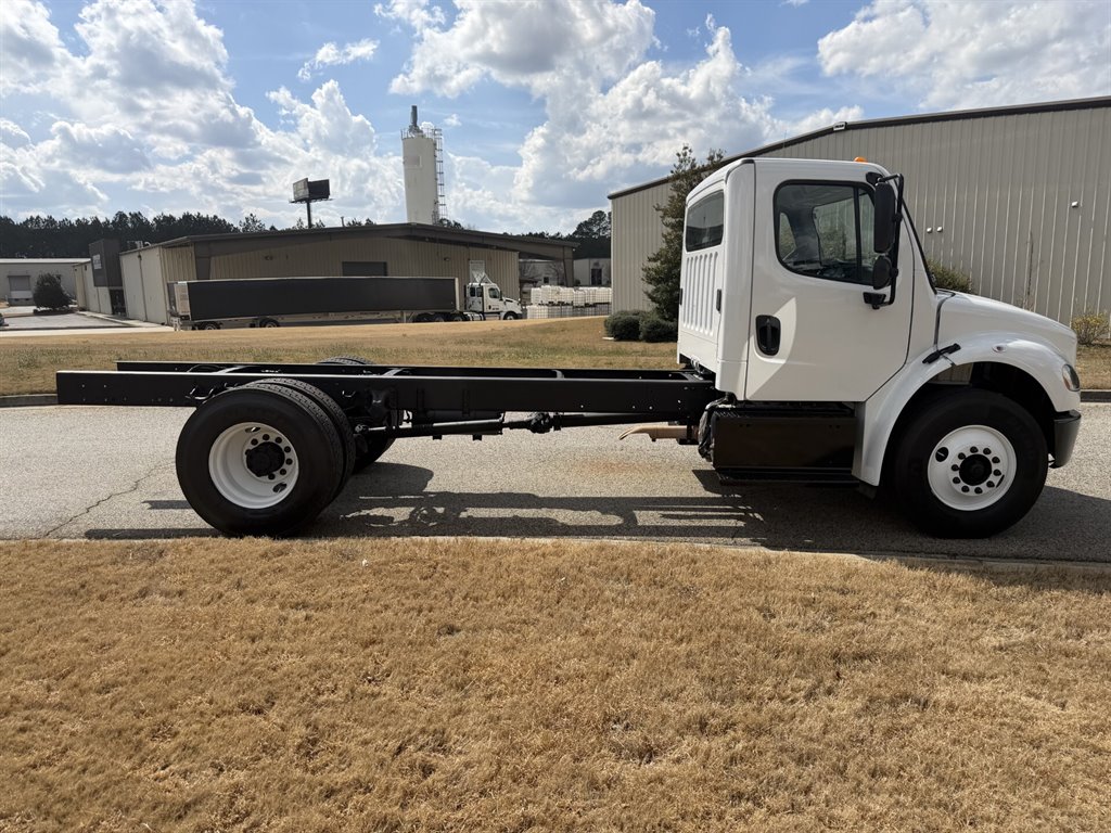 2017 Freightliner M2 - $54,900