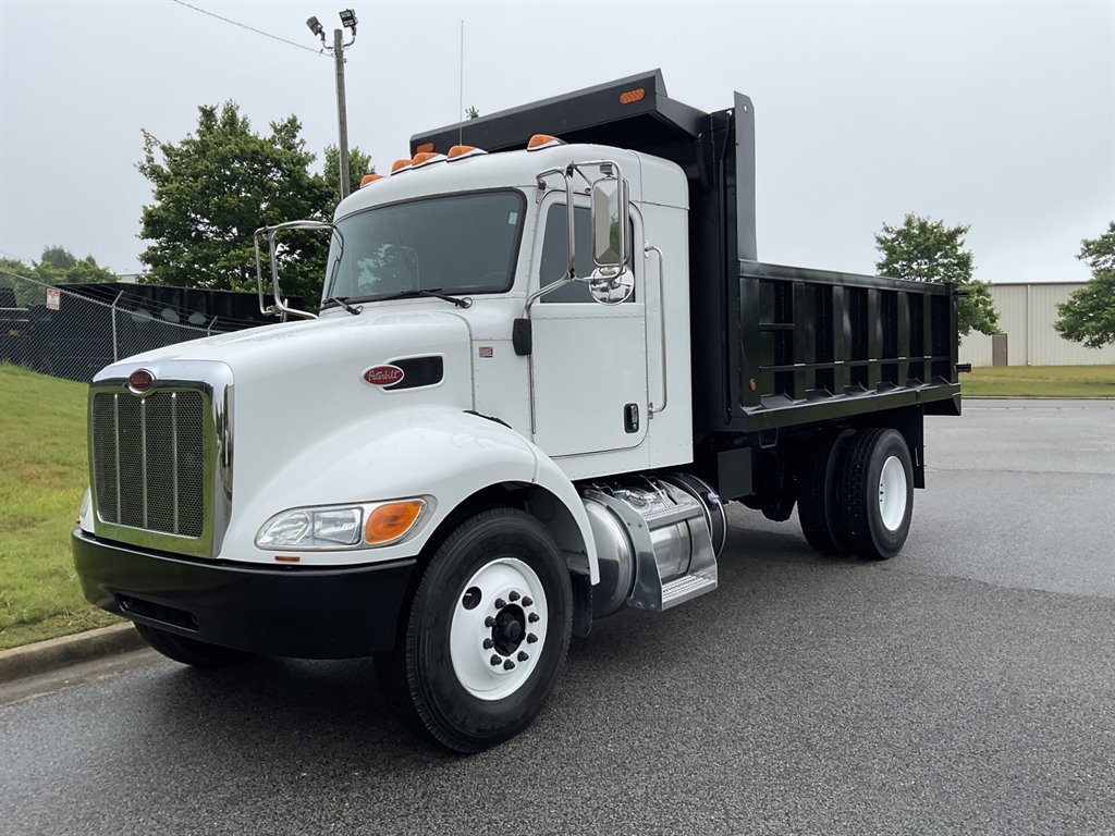 2020 Petebilt 337 - $94,900