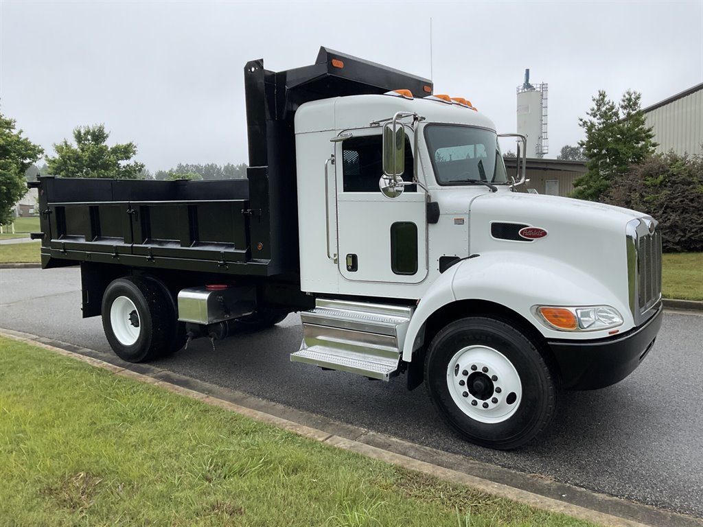 2020 Petebilt 337 - $94,900