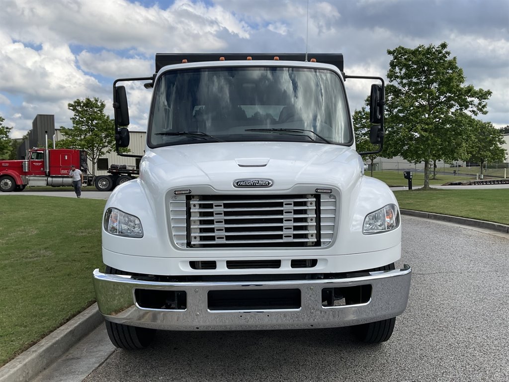 2015 Freightliner M2 - $72,900