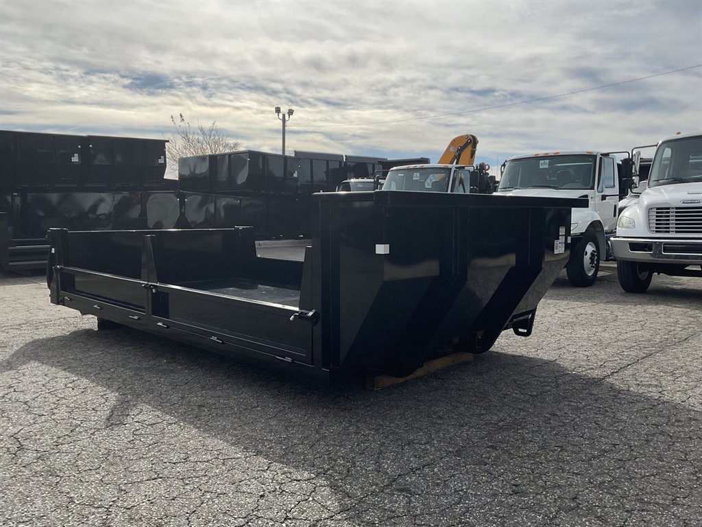 2026 Switch-N-GO 14ft Chip W/Removeab - $10,145