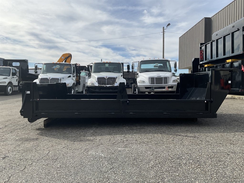 2026 Switch-N-GO 14ft Chip W/Removeab - $10,145