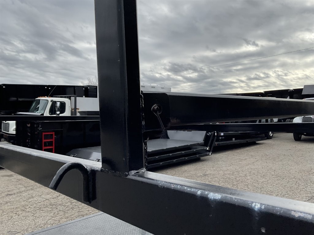 2025 Knapheide Flatbed - $4,000