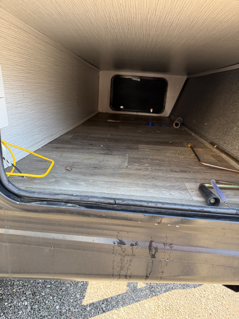 2021 Heartland Rv Pioneer, Prowler, & Prowler Lnyx - $19,999