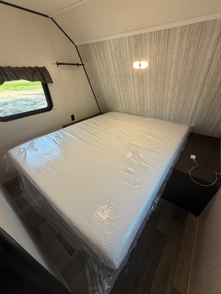 2021 Heartland Rv Pioneer, Prowler, & Prowler Lnyx - $19,999