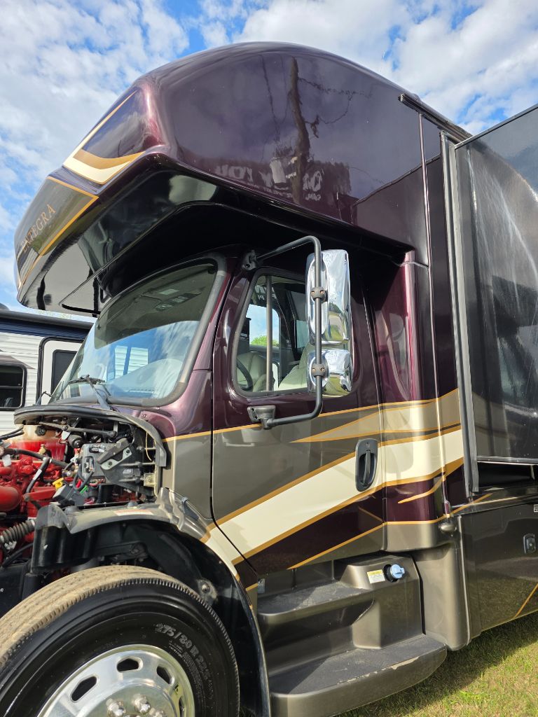 2020 Freightliner S2RV - $165,000