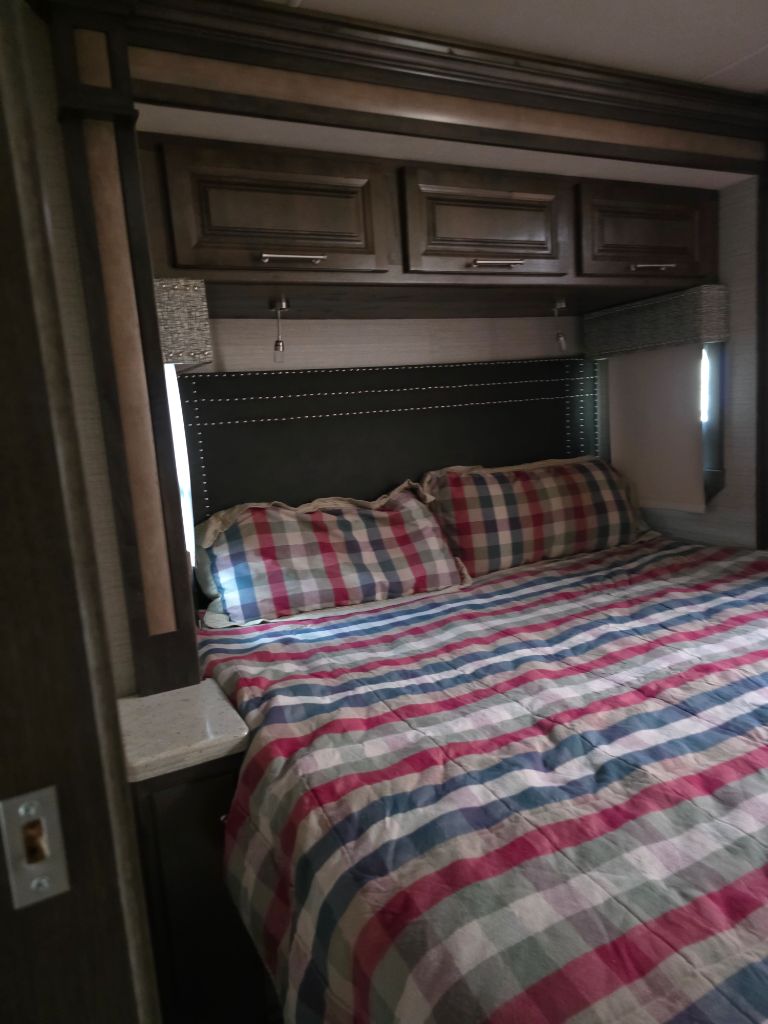 2020 Freightliner S2RV - $165,000