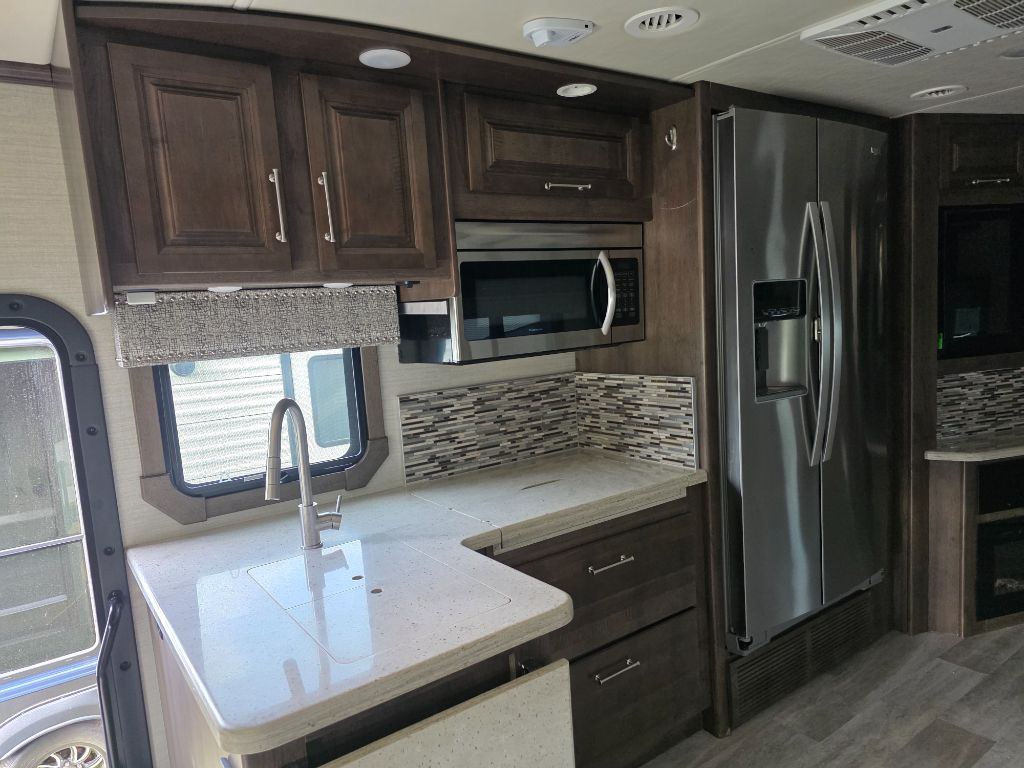 2020 Freightliner S2RV - $165,000