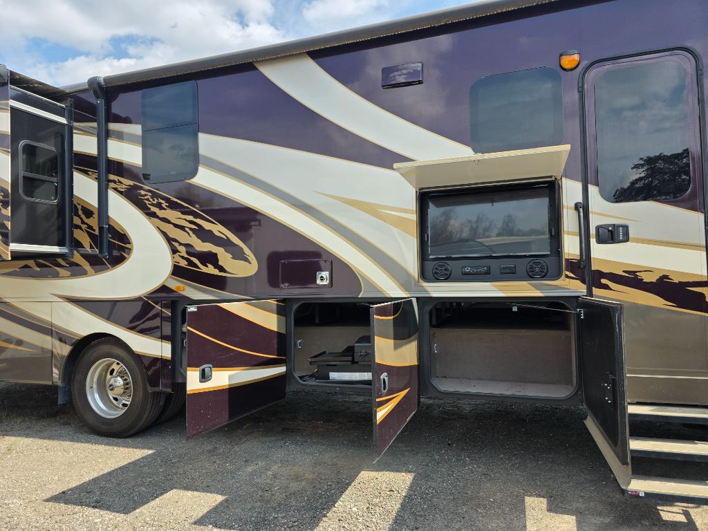 2020 Freightliner S2RV - $165,000
