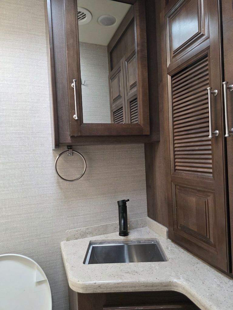 2020 Freightliner S2RV - $165,000