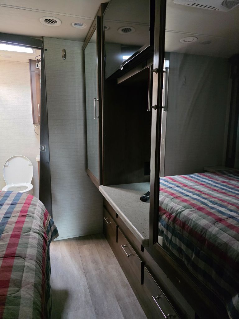 2020 Freightliner S2RV - $165,000