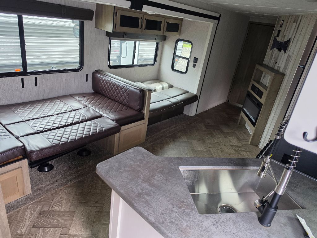 2022 Forest River Puma - $23,500