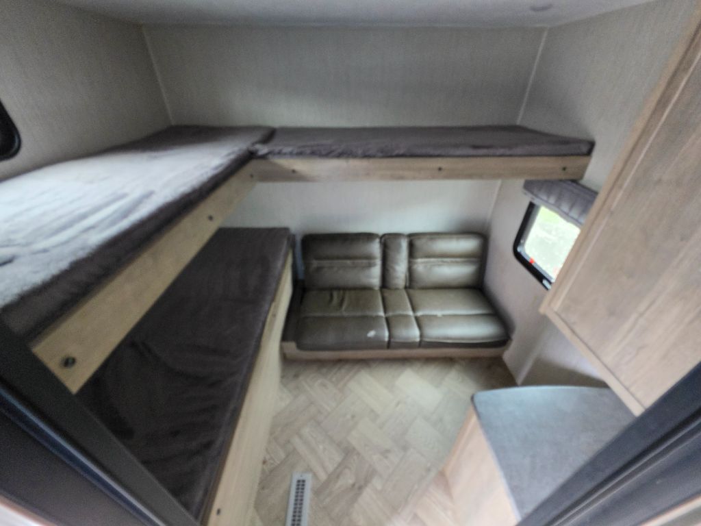 2022 Forest River Puma - $23,500