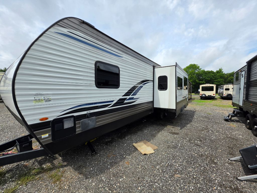 2022 Forest River Puma - $23,500