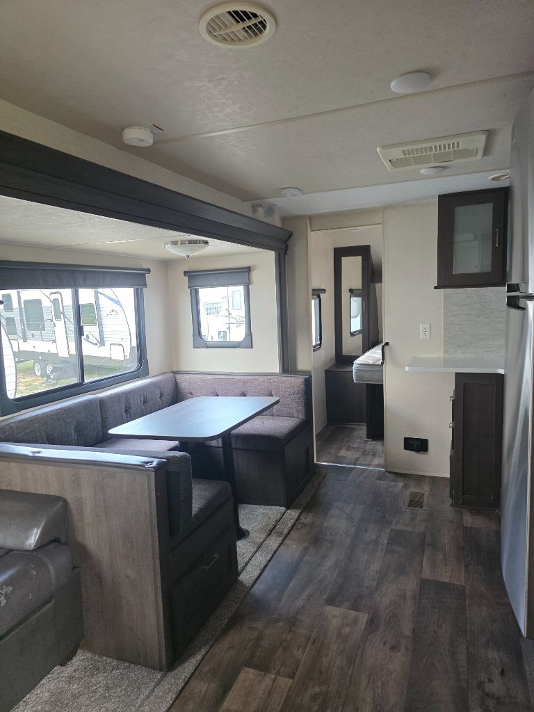 2019 Forest River Salem Towables - $18,900