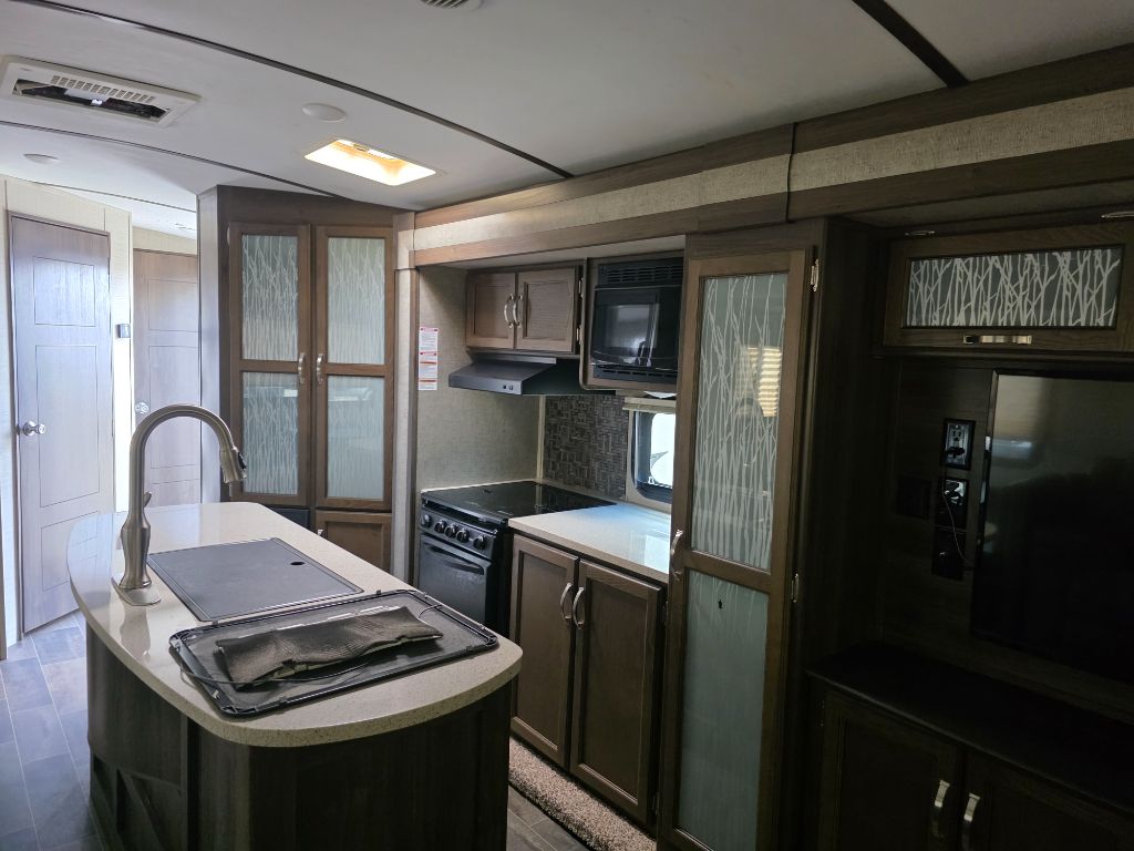 2018 keystone  BULLET - $25,700